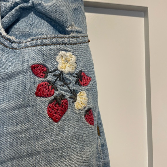 Jeans - Picture 2 of 5